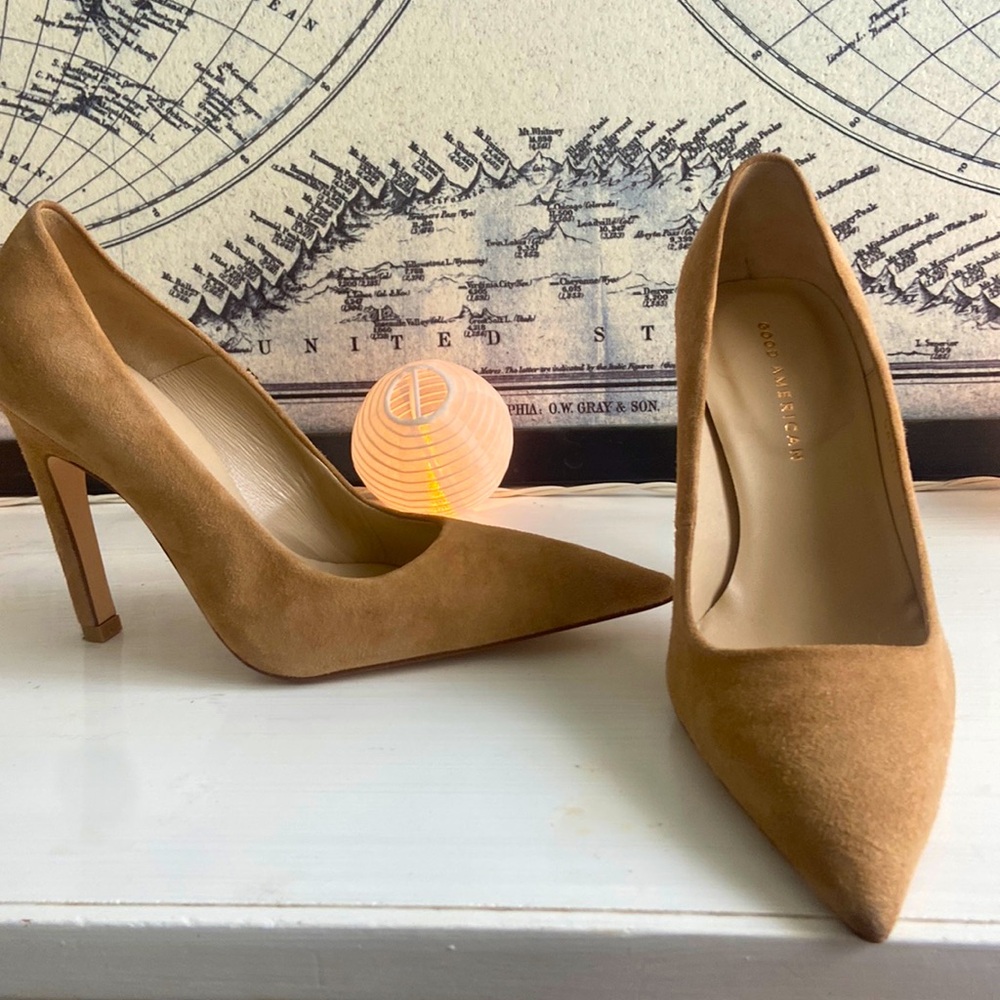 Good American Size 6 Pumps